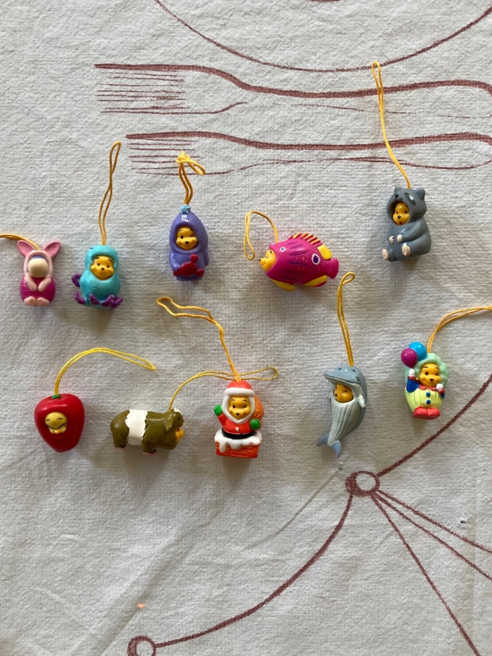 Peek-a-Pooh vintage phone charms (10)
